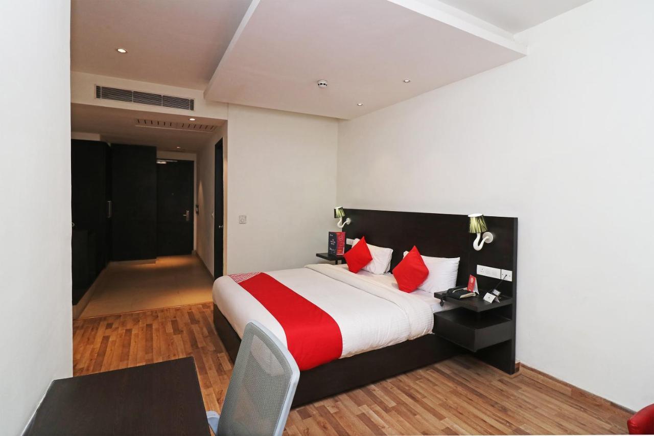 Capital O 19296 Joy Inn & Suites Bhiwadi Eksteriør billede