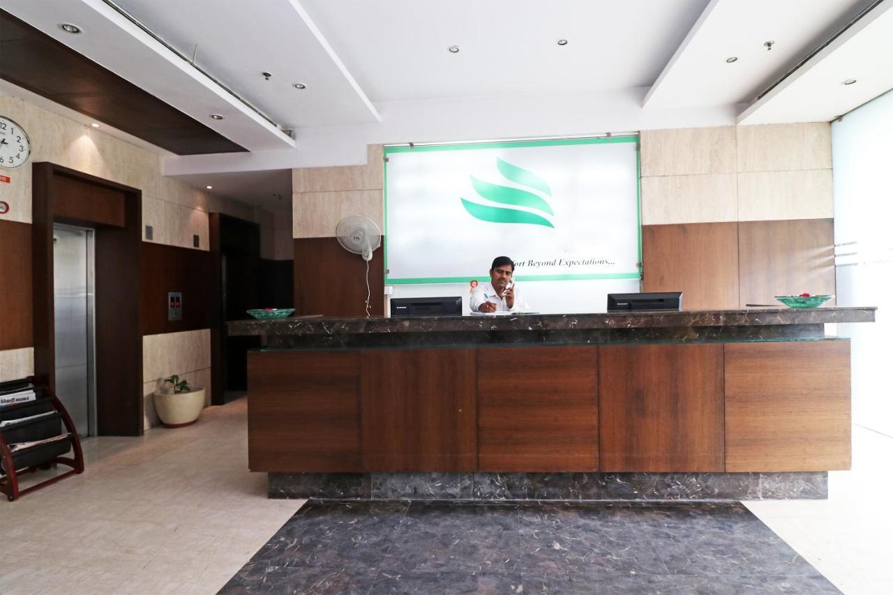 Capital O 19296 Joy Inn & Suites Bhiwadi Eksteriør billede
