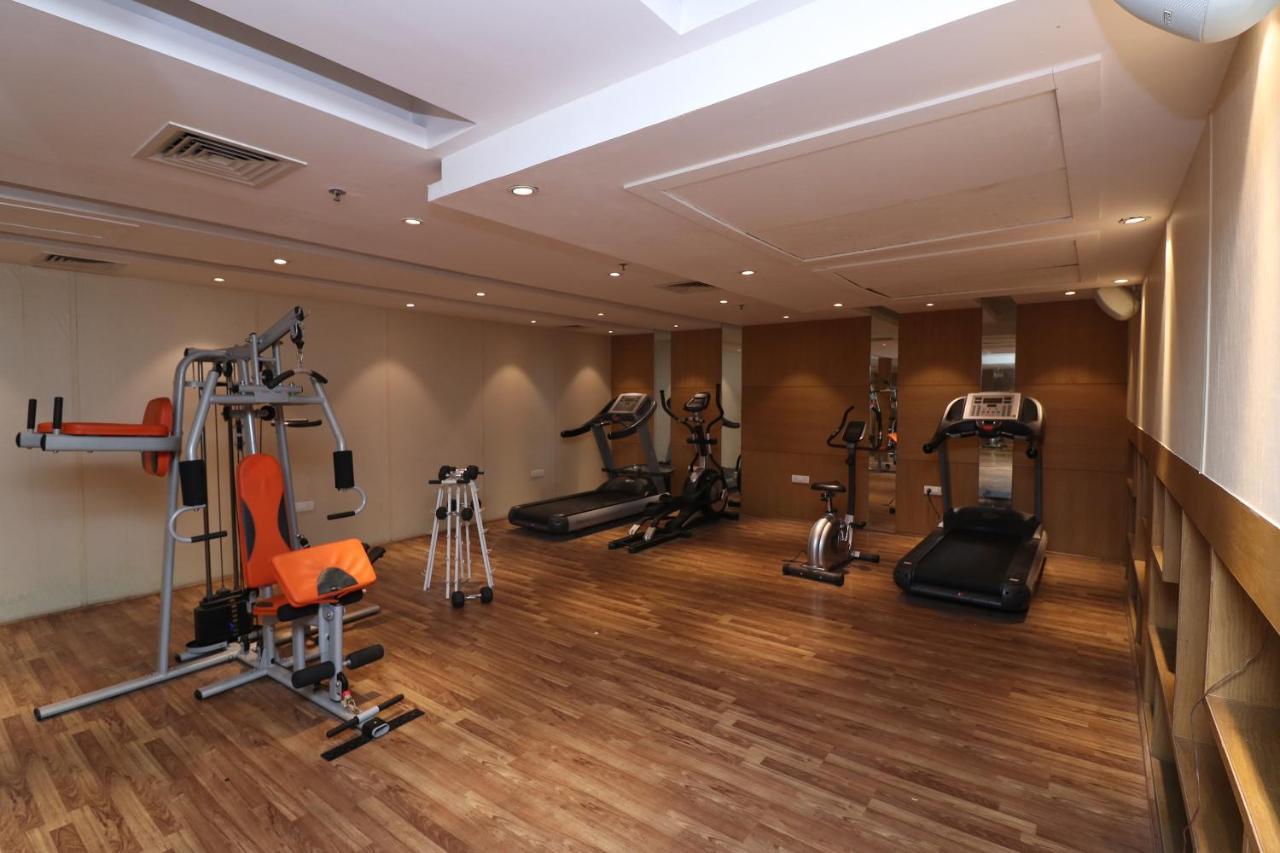 Capital O 19296 Joy Inn & Suites Bhiwadi Eksteriør billede